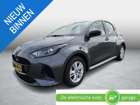 Mazda 2 Hybrid 1.5 Centre-line | Carplay | Achteruitrijcamera | Voorstoelen verwarmd |