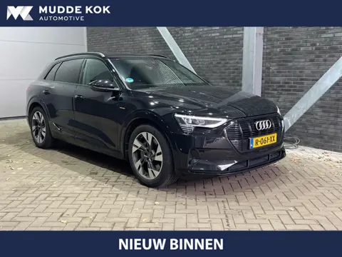 Audi e-tron 55 quattro Advanced edition Plus 95 kWh | Leder | Camera | Stoelverwarming | ACC | Getin