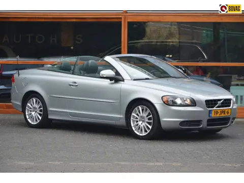 Volvo C70 Convertible 2.4 Summum | 5 Cilinder | Automaat | Leer | Stoelverwarming | Trekhaak | Cruis