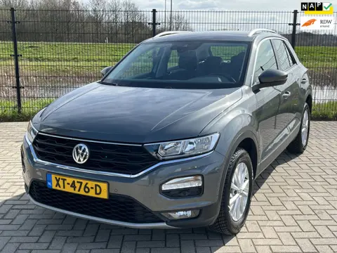 Volkswagen T-Roc 1.0 TSI Style | 1ste eigenaar | PDC | Carplay | Navi |