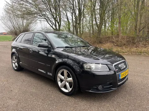 Audi A3 Sportback 1.8 TFSI Attraction, S-Line | 5drs. | Aut. | Clima |