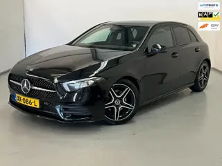 Mercedes-Benz A-klasse 180 AMG Night Edition / NL-auto / Widescreen