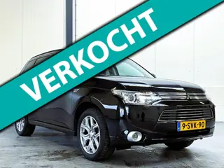 Mitsubishi Outlander 2.0 PHEV instyle Schuifdak|Leder|Trekhaak