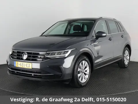 Volkswagen Tiguan 1.5 TSI Life Business | Navigatie | Camera | Cruise Control Adaptieve |