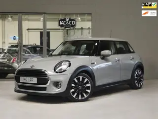 Mini Cooper 1.5 One 5 deurs Automaat