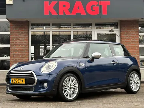 Mini Mini Cooper Blackfriars 1.5 136 pk AUTOMAAT - Leder - LED - Panoramadak!
