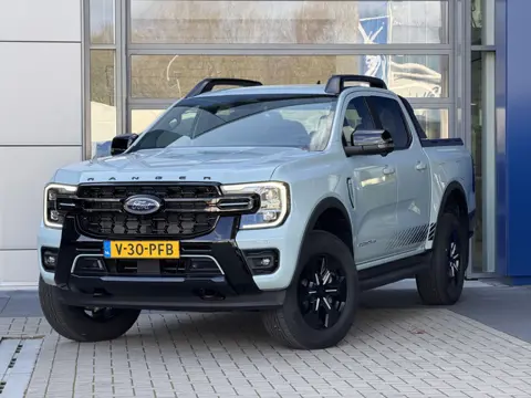 Ford Ranger Stormtrak Double Cab PHEV 281 PK | Binnenkort verwacht | 5 zitplaatsen | 3.500 KG Trekha