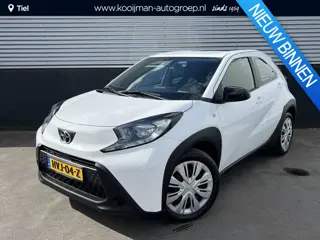 Toyota Aygo X 1.0 VVT-i S-CVT Play Automaat, Achteruitrij camera, navigatie Apple CarPlay/Android Au