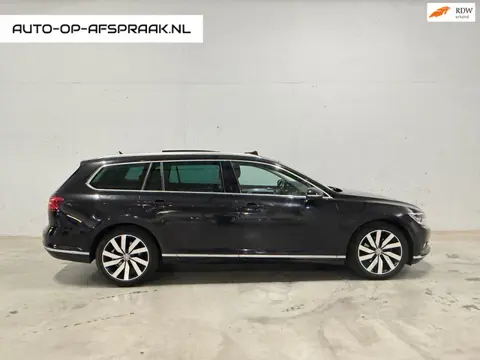 Volkswagen Passat Variant 2.0 TDI Highline BTW 21% Pano Leer Virtual