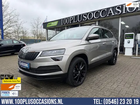 Skoda Karoq 1.0 TSI Style |Stoelverwarming | CarPlay | 1e eigenaar |