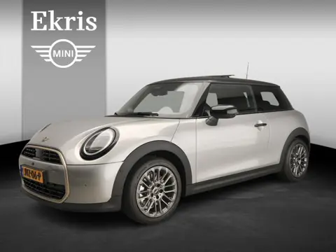 Mini 3-deurs Cooper C Automaat / Panoramadak / JCW Sportstoelen / Harman-Kardon / Head-up / Alu wiel