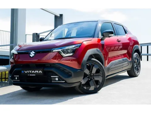 Suzuki E VITARA Style 61 kWh 400 KM Actieradius // Nu tijdelijk een trekhaak en E bike fietsendrager