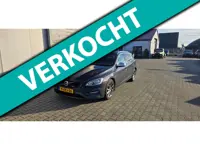 Volvo V60 2.0 D4 R-Design