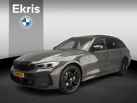 BMW 3 Serie Touring 330e | M-Sportpakket | LED | Leder | HUD | Active cruise | Trekhaak | Schuifdak 
