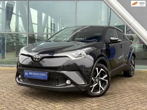 Toyota C-HR 1.2 Premium Automaat / Trekhaak / Camera / Navigatie