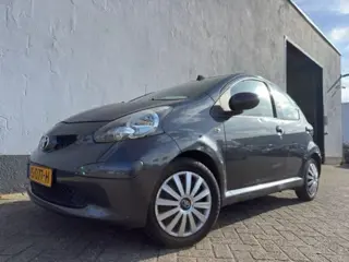 Toyota Aygo 1.0-12V 5-Deurs - Airco
