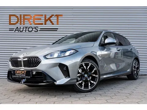 BMW 1-serie 120i M SPORT DESIGN PANO LEDER WIDESCREEN 120