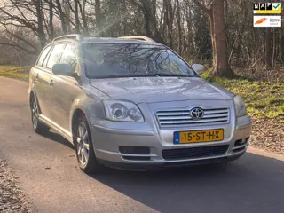 Toyota Avensis Wagon 2.0 D-4D Linea Luna Airco