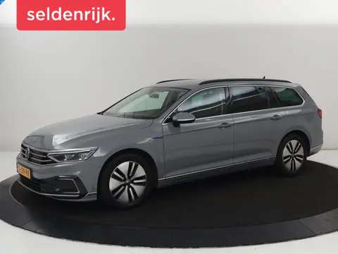 Volkswagen Passat 1.4 TSI PHEV GTE | Stoelverwarming | Trekhaak |  Massage | Camera | Carplay | Keyl