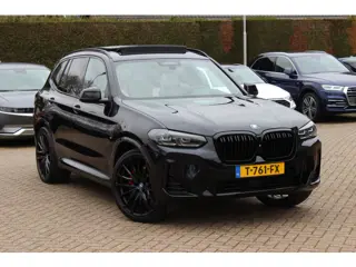 BMW iX3 High Executive 80 kWh / SoH 96,7%  / Trekhaak / Panoramadak / 360Camera / Head-up / Laser LE