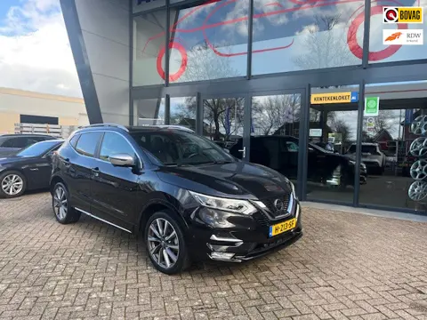 Nissan Qashqai 1.3 DIG-T Tekna +