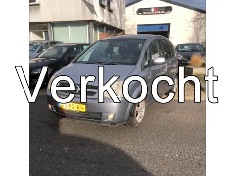 Opel Meriva 1.6-16V Cosmo. Keurig nette auto met een nieuwe Apk 13-03-2027