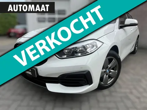 BMW 1-serie 118i High Executive Edition MODEL 2020 / 140PK / AUTOMAAT / 4-SEIZ. BANDEN / PDC / NAVI 