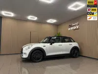 Mini Mini 1.5 Cooper Serious Business * Panoramadak / Navigatie / LED / Parkeersensoren / NL Auto *