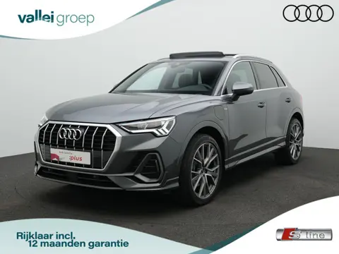 Audi Q3 45 TFSI e 245 pk S-Line | Panoramadak | Demperregeling | Sonos | Leder/alcantara | Achteruit