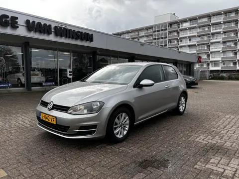 Volkswagen Golf 1.2 TSI Easyline Lmv Pdc Airco Onderhoud aanwezig!