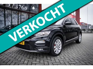 Volkswagen T-Roc 1.5 TSI Sport Business R | Automaat | Navigatie | App-connect | Parkeer hulp | Park