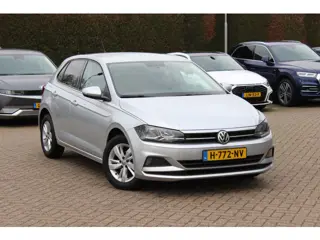 Volkswagen Polo 1.0 TSI AUTOMAAT / Navigatie / Parkeerhulp V+A / 15'' / Stoelverwarming / CarPlay / 