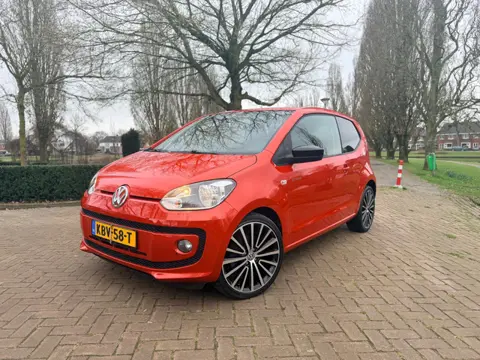 Volkswagen Up! 1.0 groove up! | Sportpakk. | Vol opties! | 1e eigenaar