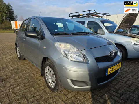 Toyota Yaris 1.0 VVTi Acces 5-deurs AIRCO