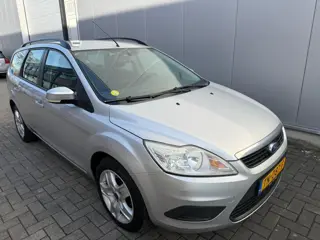 Ford Focus Wagon 1.6 Trend
