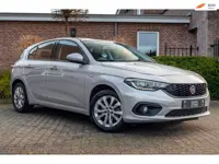 Fiat Tipo 1.4 T-Jet 16v Business Lusso 120 PK Navi Camera Trekhaak Stoelverwarming