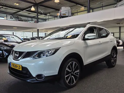 Nissan QASHQAI 1.2 Tekna / Elektrische Stoel / 360 Camera /