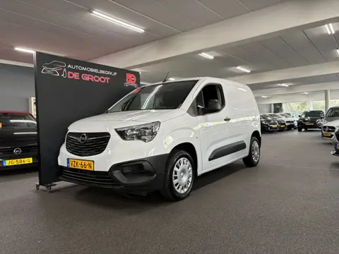 Opel Combo 1.2 PureTech 110 S&S L1/ Nederlandse auto/ Parkeersensoren achter/ Handgeschakeld/ Cruise