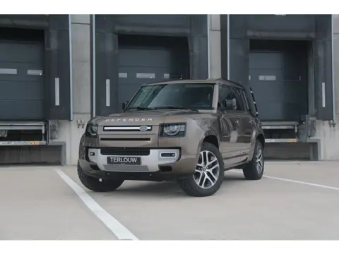 Land Rover Defender 110 2.0 P400e 110 XS Edition (bj 2022)