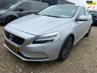 Volvo V40 | 2017 | 2.0 D2 Nordic+ | AUTOMAAT | MOTOR DEFECT !! KETTING BROKEN !!
