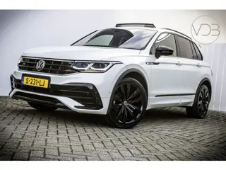 Volkswagen Tiguan 1.5 TSI 150pk R-Line DSG Business PANO Origineel NL 1e Eigenaar