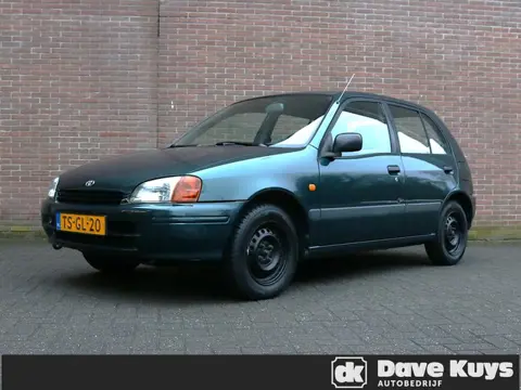 Toyota Starlet 1.3-16V XLi