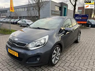 Kia Rio 1.2 CVVT Super Pack - KEYLESS - KEURIGE STAAT - NAP !