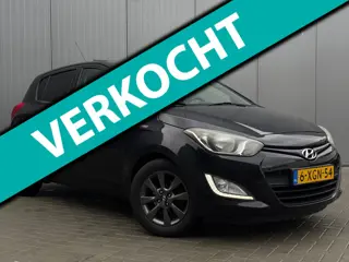 Hyundai I20 1.2i Go! Plus | Open dak | Navigatie | Cruise | Volledig onderhouden | Nette Wagen