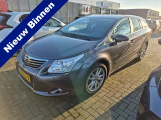 Toyota Avensis wagon 1.8 VVTi Business NAVI/ECC/CRUISE/KEURIGE AUTO!