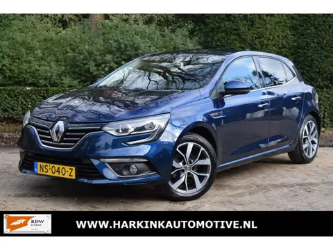 Renault Mégane 1.2 TCe Bose | Massage | Camera | Startknop