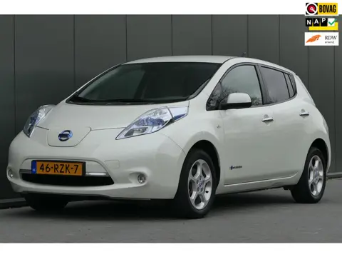Nissan LEAF Base 24 kWh NAP Camera Navigatie Cruise