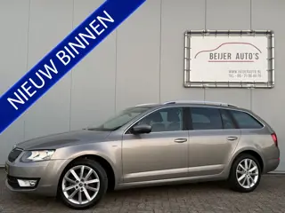 Škoda Octavia Combi 1.2 TSI Greentech JOY Businessline Carplay.