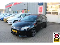 Ford Focus Wagon 2.0 EcoBoost ST-2 297PK 497 Nm, zeer netjes
