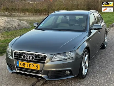 Audi A4 Avant 2.0 TFSI S edition Automaat ECC Audio/Navi LMV 18" Leder/Alcantara Sportstoelen Bi-Xen